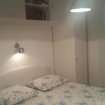 A1 Marina, Okrug Gornji