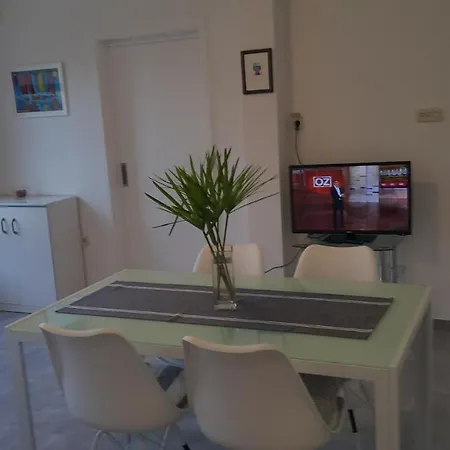 Apartment A1 Marina, Okrug Gornji