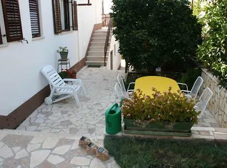 شقة A1 Marina, Okrug Gornji