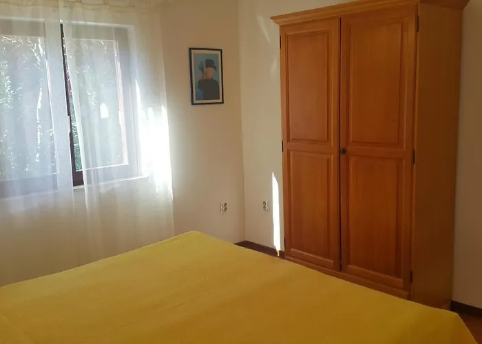 A1 Marina, Okrug Gornji Trogir