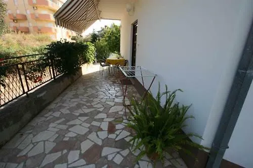 A1 Marina, Okrug Gornji * Trogir