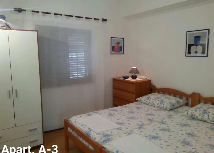 Appartement A1 Marina, Okrug Gornji *