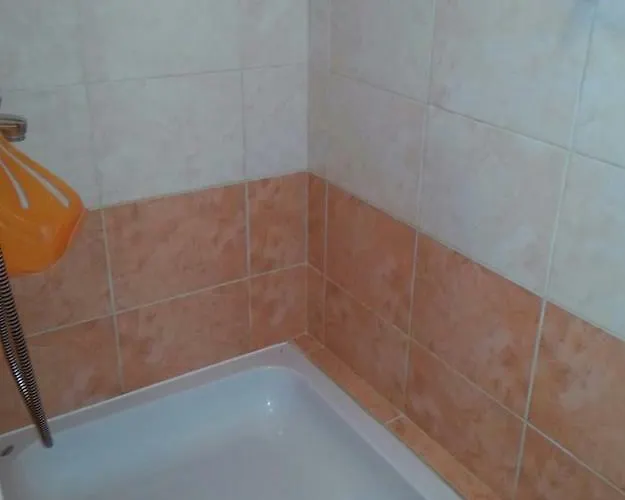 A1 Marina, Okrug Gornji