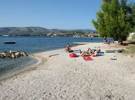 Daire A1 Marina, Okrug Gornji